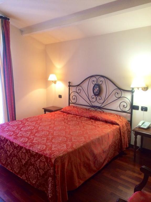 Villa Chiara Hotel Canelli Ngoại thất bức ảnh