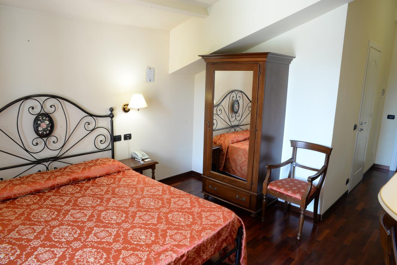 Villa Chiara Hotel Canelli Ngoại thất bức ảnh