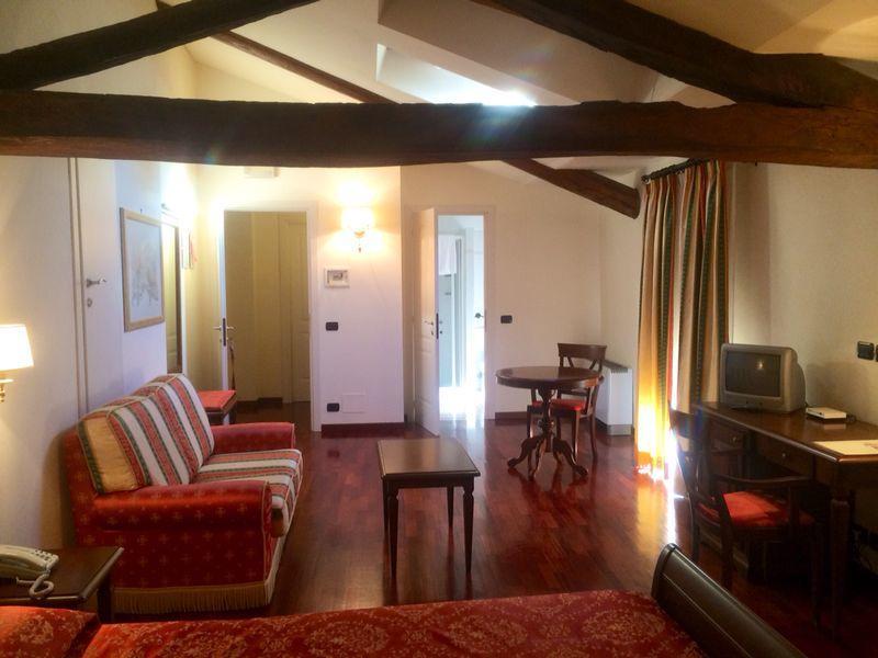 Villa Chiara Hotel Canelli Ngoại thất bức ảnh